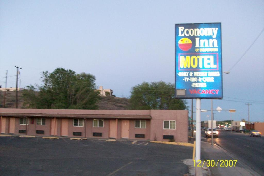 Economy Inn Farmington Exterior foto